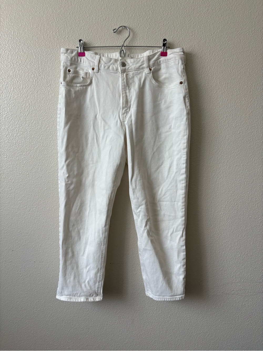 H&M Woman’s  White Straight Jeans
